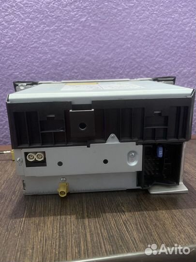 Магнитола на Mersedes W211