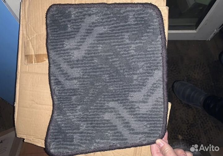 Комплект ковриков для автомобиля