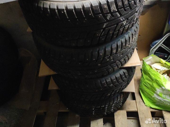 Kumho I'Zen KW22 225/55 R16 99T