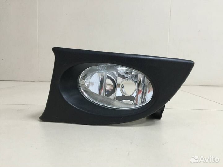 Фара противотуманная левая Honda Fit GD1 2001-2007