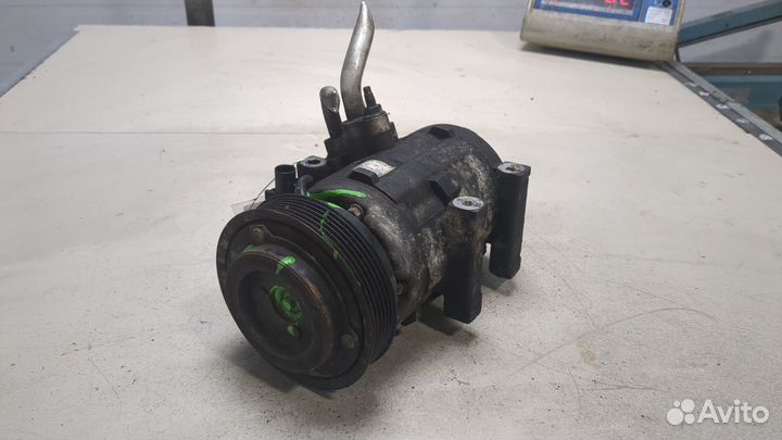 Компрессор кондиционера киа Sorento, 2008