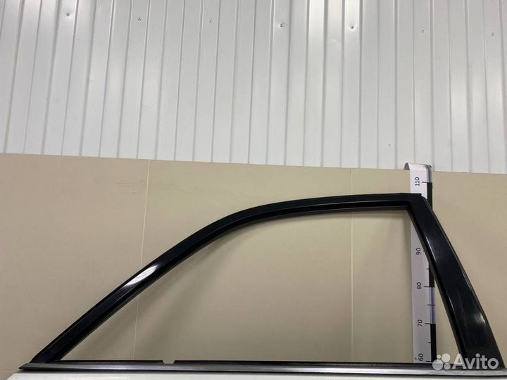 Б/У Дверь задняя правая 6700333120 toyota