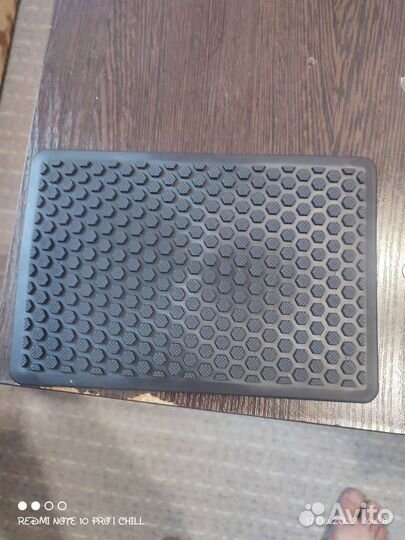 Подпятник для автоковриков