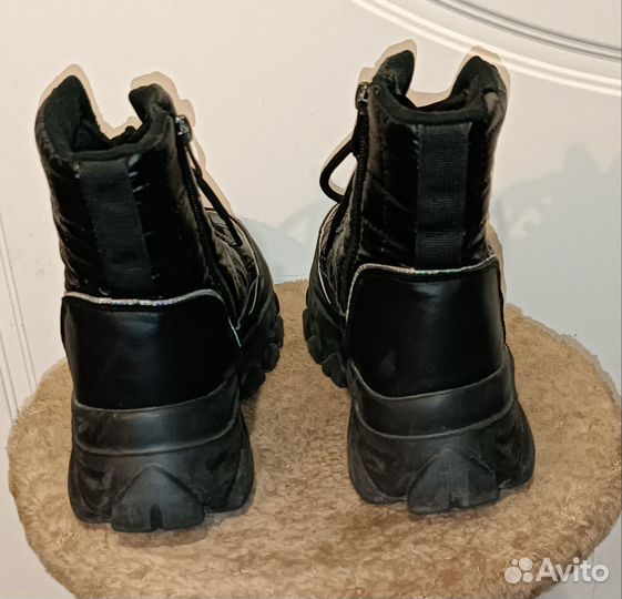 Ботинки женские зимние