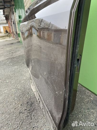 Задняя правая дверь WV tiguan 2