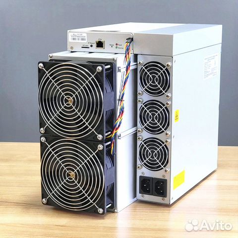 Майнер asic Antminer S19 xp 141 T