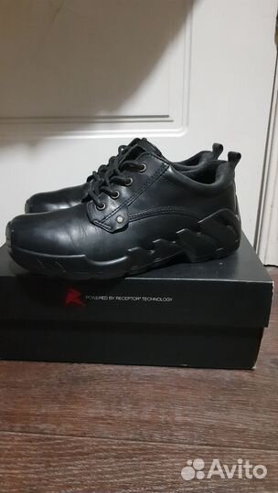 Кроссовки ecco