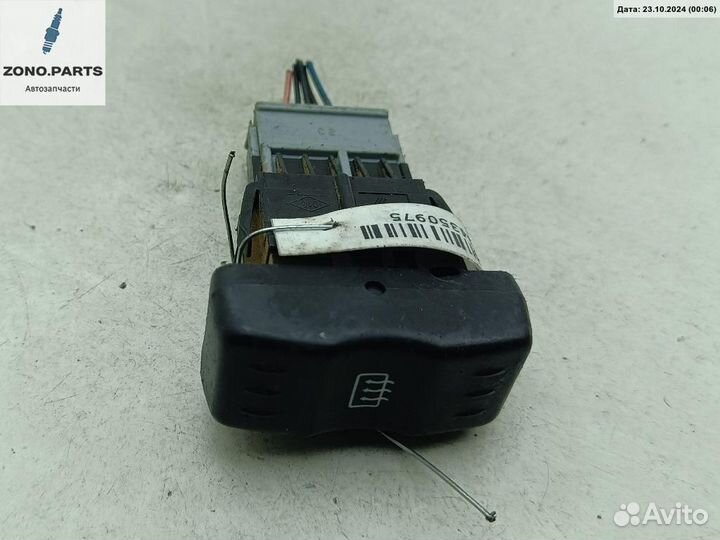 Кнопка обогрева заднего стекла 399387 на Renault Logan