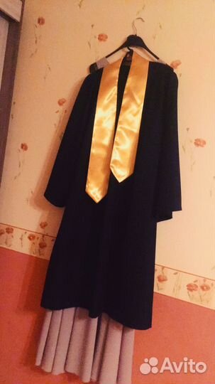 Мантия выпускника