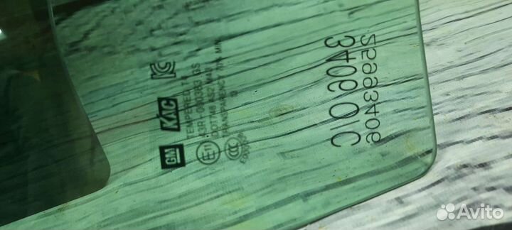 Стекло двери правое, левое Opel Mokka