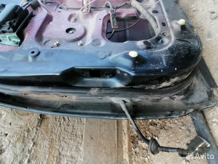 Дверь задняя правая Nissan Maxima (A32) 1994-2000