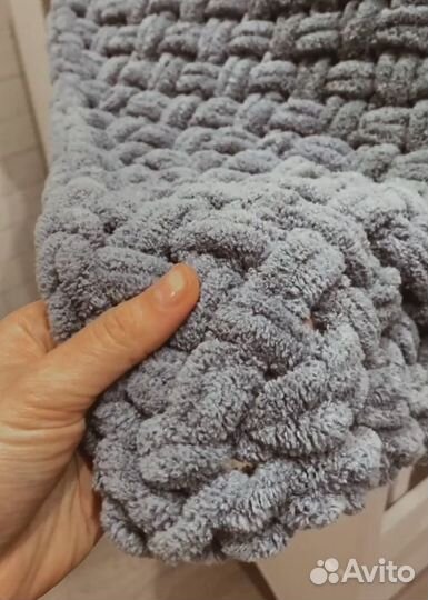 Детский плюшевый плед вязаный из пуффи новый