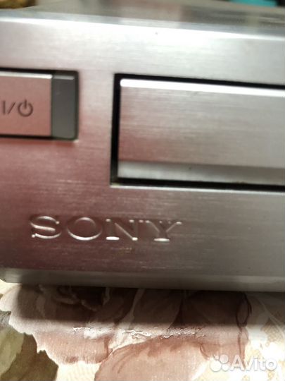 Видеомагнитофон