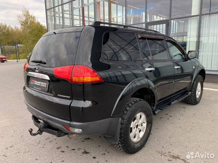 Mitsubishi Pajero Sport 2.5 AT, 2010, 241 500 км
