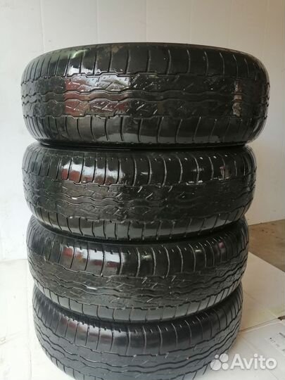 Bridgestone Dueler H/T 687 225/65 R17 101H