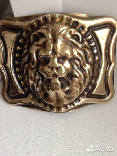 Пряжка бляха латунь 10*6 сантиметров винтаж