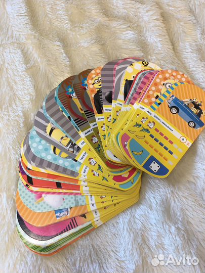 Карточки с миньонами