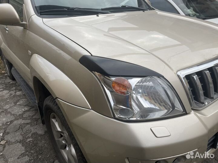 Ресницы на фары Toyota Land Cruiser Prado 120