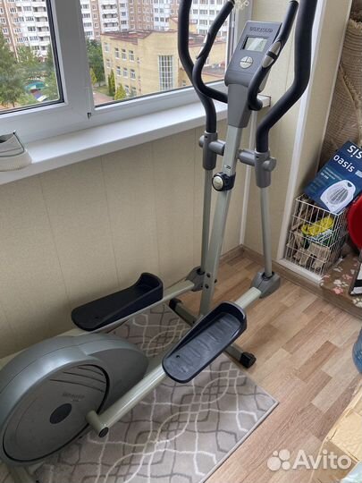 Эллиптический тренажер torneo