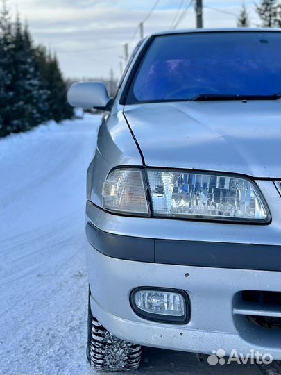 Nissan Sunny 1.5 AT, 2002, 335 000 км