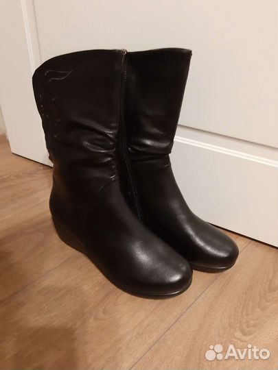 Сапоги осенние новые
