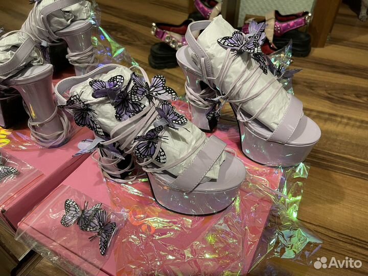 Босоножки с лентами sugar thrillz dollskill bratz