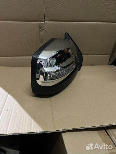Зеркало правое с поворотником Форд Рейнджер вт50