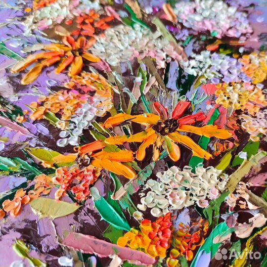 Картина маслом Полевые Цветы на сиреневом фоне