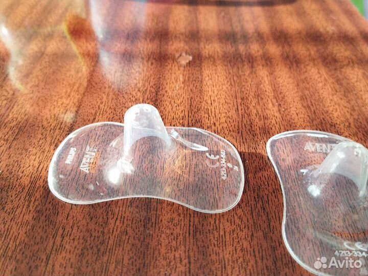 Накладки на грудь avent