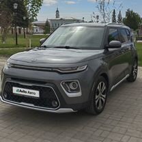 Kia Soul 2.0 AT, 2020, 53 000 км, с пробегом, цена 2 300 000 руб.