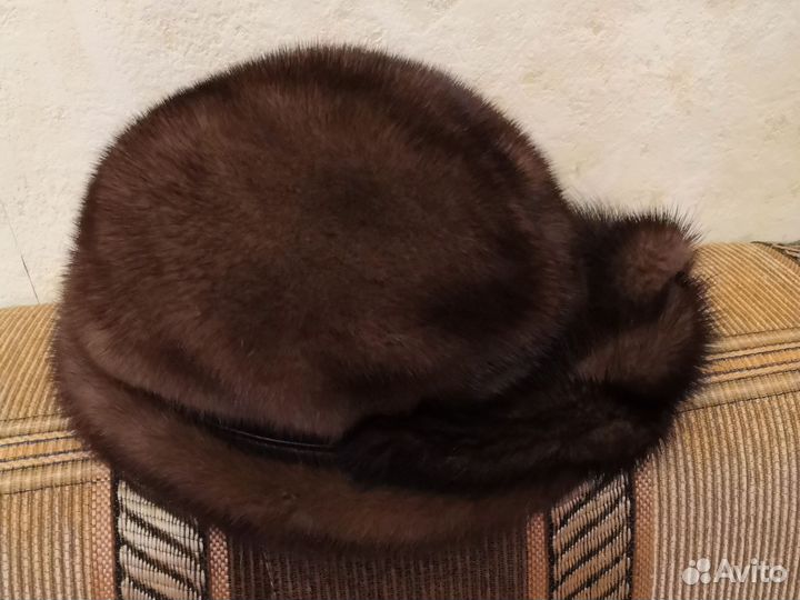 Шляпка норковая коричневая