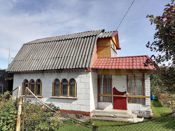 Дача 44 м² на участке 11 сот.