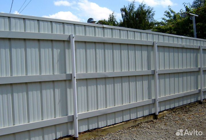 Забор из профнастила от изготовителя