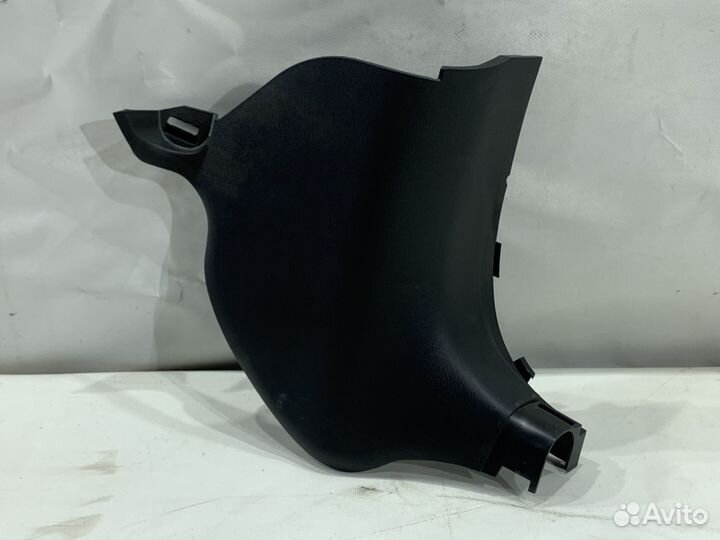 Накладка передней правой стойки Mazda CX-5 KF