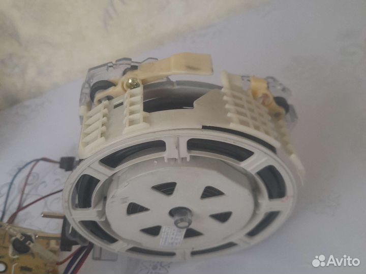 Запчасти на пылесос LG Kompressor