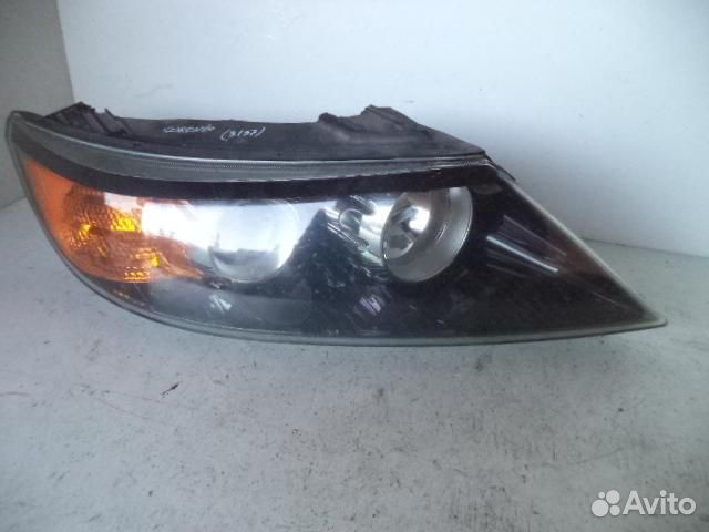 Фара правая Kia Sorento