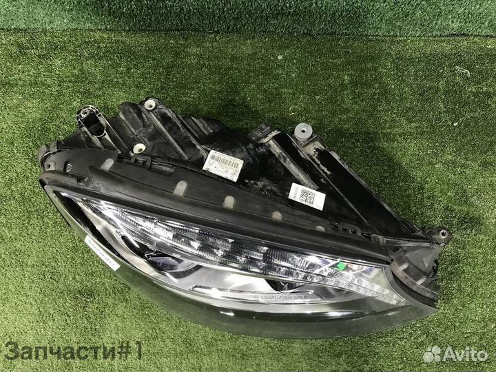 Фара правая Mercedes S W222 (2013-2017) LED