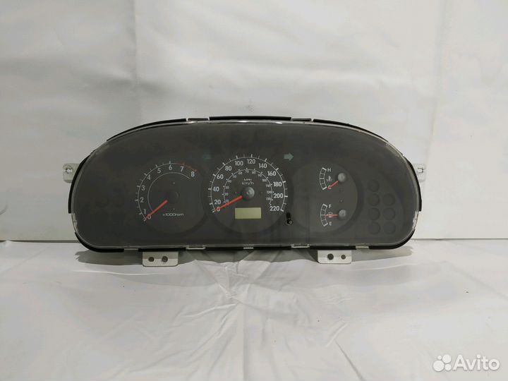 Kia Spectra панель приборов автомат АКПП