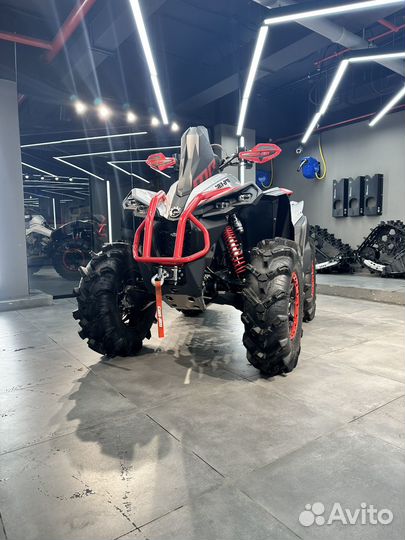 Renegade X MR 1000R