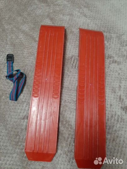 Пластиковые лыжи Престиж