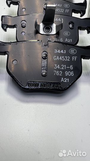 Тормозные колодки 34216776937 BMW
