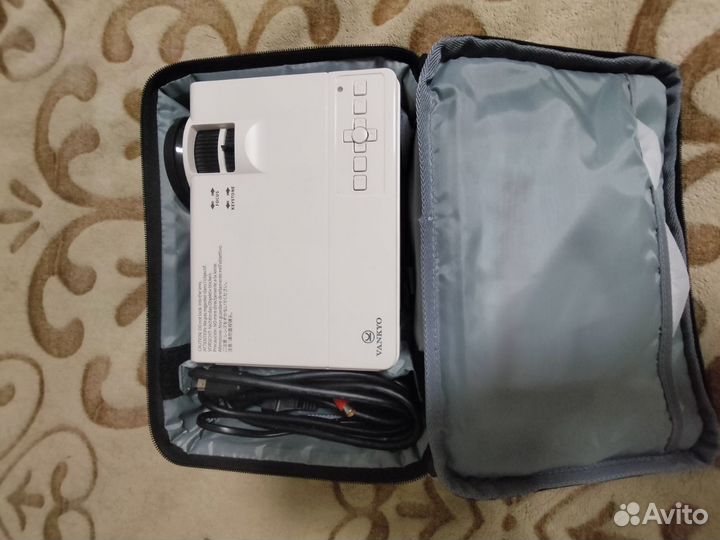 Проэктор vankyo