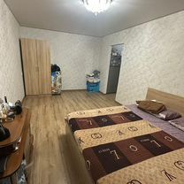 1-к. квартира, 48 м², 2/5 эт.