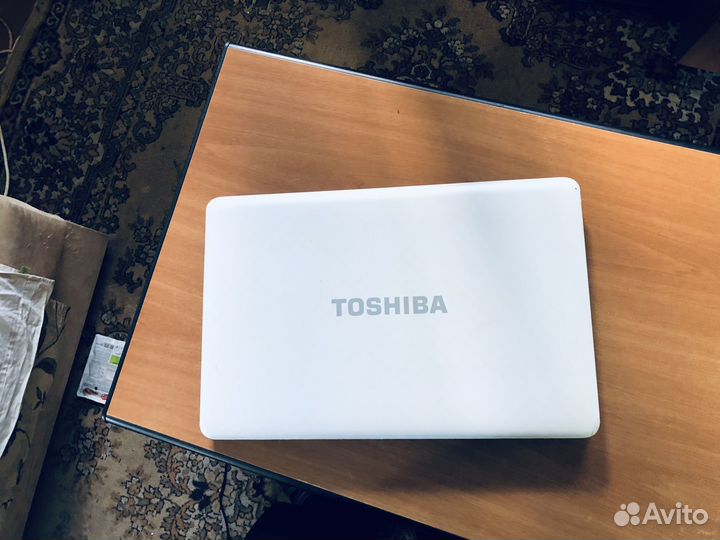 Toshiba L775 17,3 Geforce gt525M