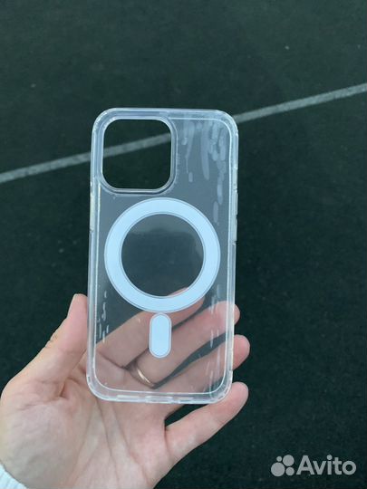 Чехол на iPhone 13 pro прозрачный