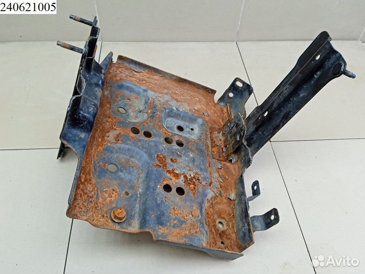 Площадка АКБ Nissan X-Trail T31