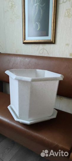 Цветочный горшок