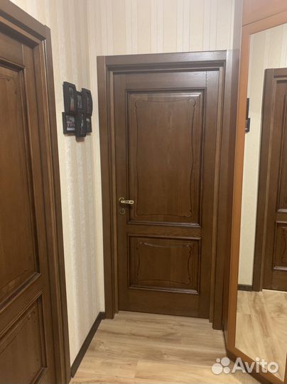 Двери межкомнатные из массива дуба