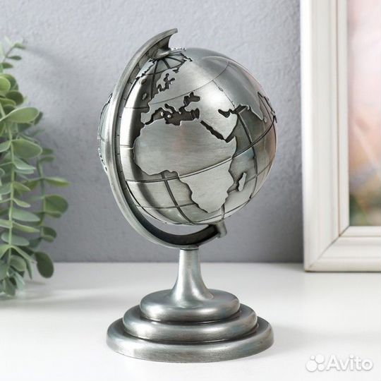 Сувенир металл 'Глобус' серебро 10,5х11х18,5 см
