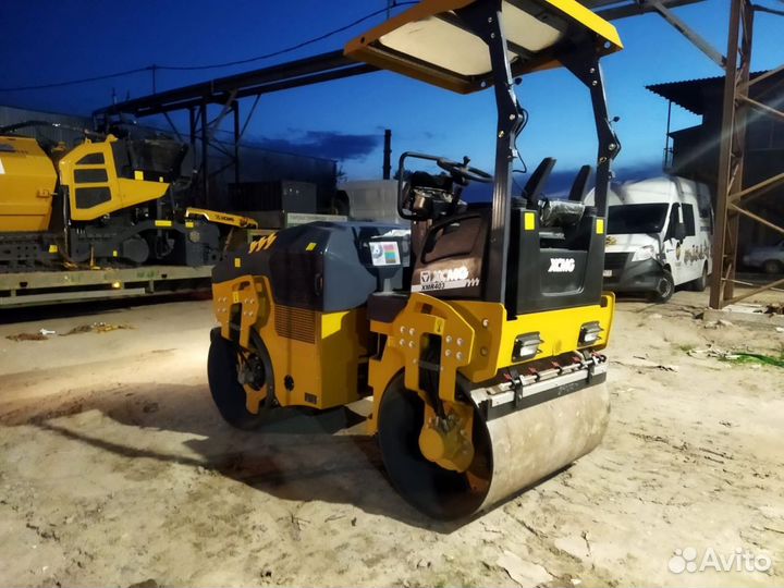 Дорожный каток XCMG XMR403, 2023